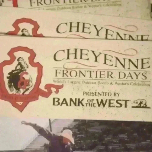 2017 Cheyenne Frontier Days Rodeo Out Of The Chute Memorabilia - Picture 5 of 5